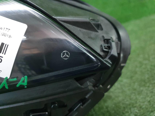 Фара левая Mercedes A W177 (2018-2022) LED (В пленке)