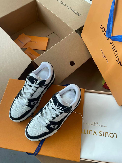 Кроссовки Louis Vuitton