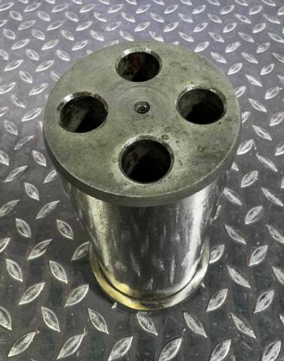 Палец 424-46-11183