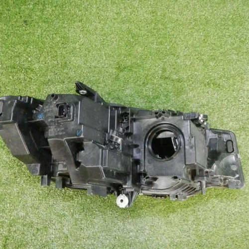 Фара левая BMW 3er G20 (2018-2022) LED