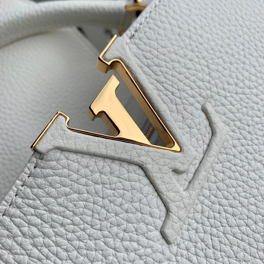 Louis Vuitton Capucines Mini