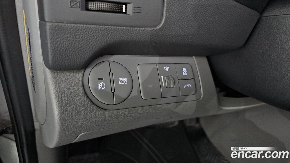 Hyundai The New Grand Starex Wagon 12인승 (01.2020)