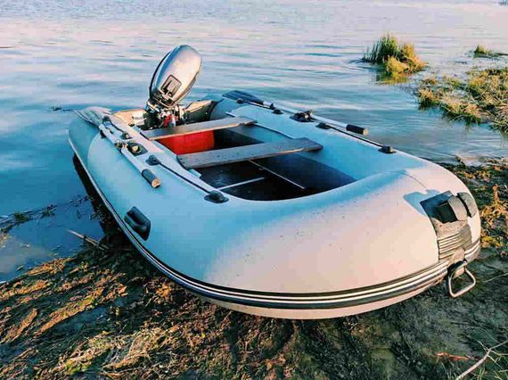 Лодка ПВХ ТРИТОН Plus 335