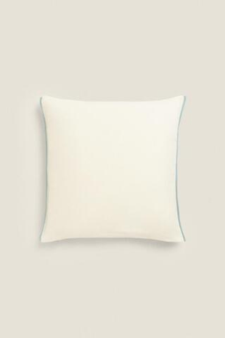 ZARA HOME ЧЕХОЛ НА ПОДУШКУ С КОНТРАСТНОЙ ОКАНТОВКОЙ, ЖЕЛТОВАТО-БЕЛЫЙ