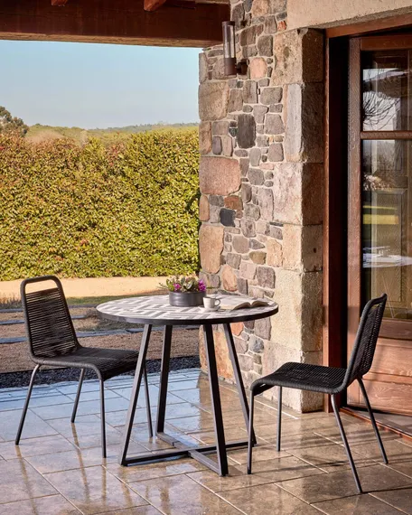 Стол Tella Ø90 см, черно-белая плитка