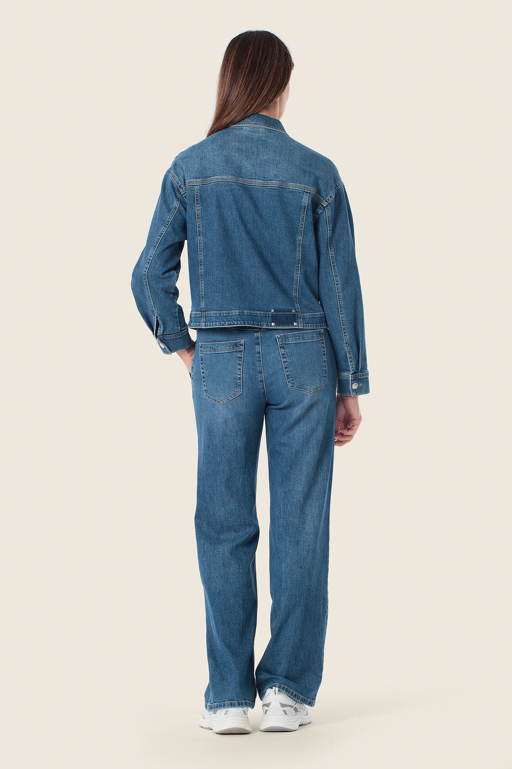 Джинсовая куртка из хлопка