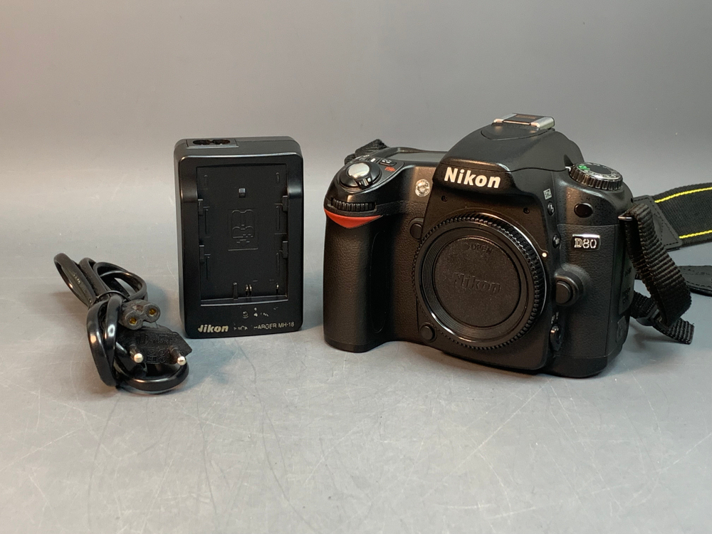 Nikon D80 Body 6.500 Кадров