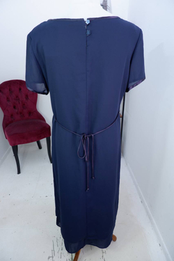 Платье K Studio легкое и лаконичное, визуально 50 размер