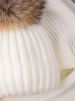 Шапка зимняя для девочки с помпоном и снуд