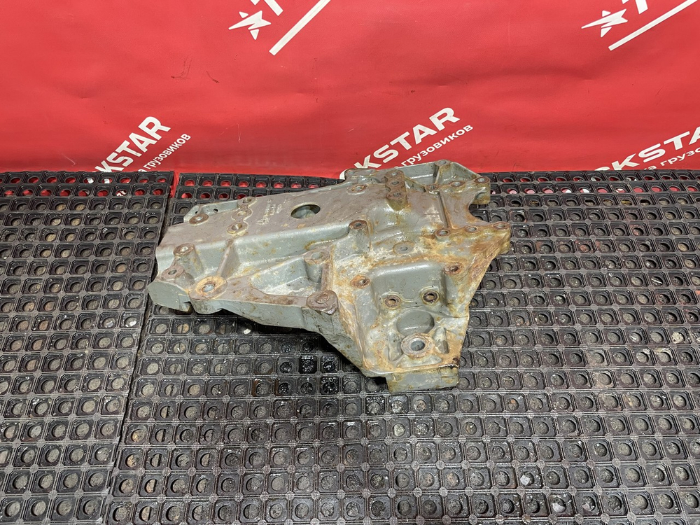 Кронштейн рессоры передней левый 2022г