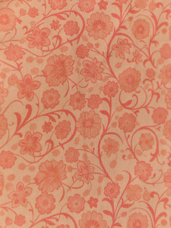 Платье с отложным воротником