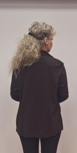 Комбинированный жакет-пиджак с велюровой вставкой