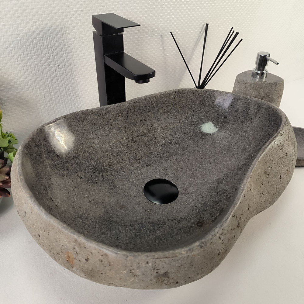 Раковина из речного камня RS-65149 51*37*14 0861