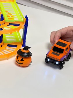 Игровой набор Автотрек светится в темноте (201885668)