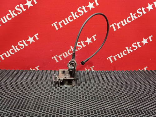 Замок двери внутренний левый