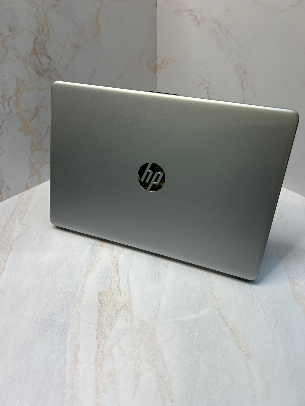 Ноутбук HP 15s-fq2066ur (3Y1S9EA) 15.6"/Intel Core i3 1115G4/RAM 8GB/SSD 512GB/Intel UHD Graphics/1920x1080/IPS/Windows 11/Подсветка кл-ры: нет/серебристый