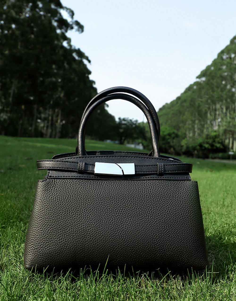 Сумка XOXO LEGENDS ФЕМИДА | Черный