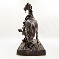 Конь с водничим. Скульптурная композиция..Чугун. по модели  СССР, Каслинский завод. 1953 г.