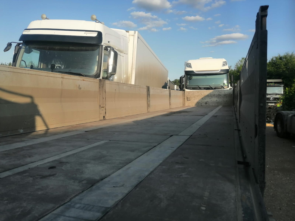 KOLUMAN S Полуприцеп бортовой S
