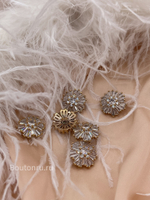 Пуговицы золото стразы в форме цветка