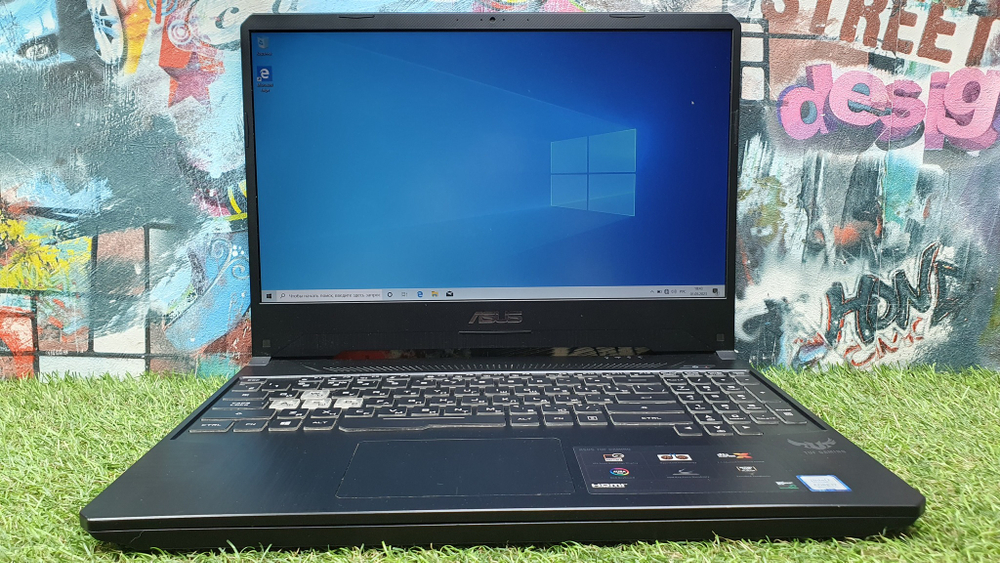 игровой ASUS i7-8/8 Gb/GTX 1050 4 ГБ/FHD/ TUF Gaming FX505GE-BQ165T [90nr00s1-m04190]