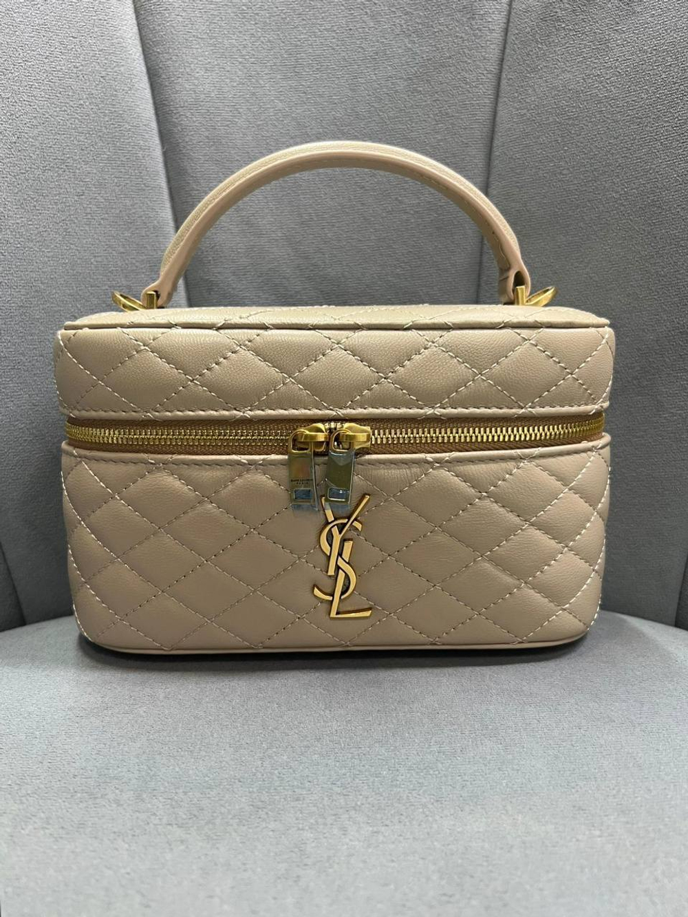 Сумка Yves Saint Laurent