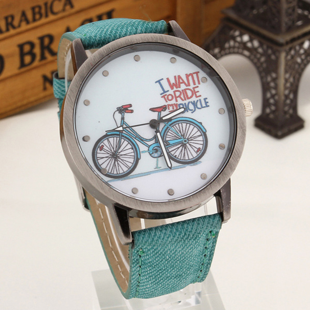 Часы  наручные с велосипедами, цвет ремешка в ассортименте