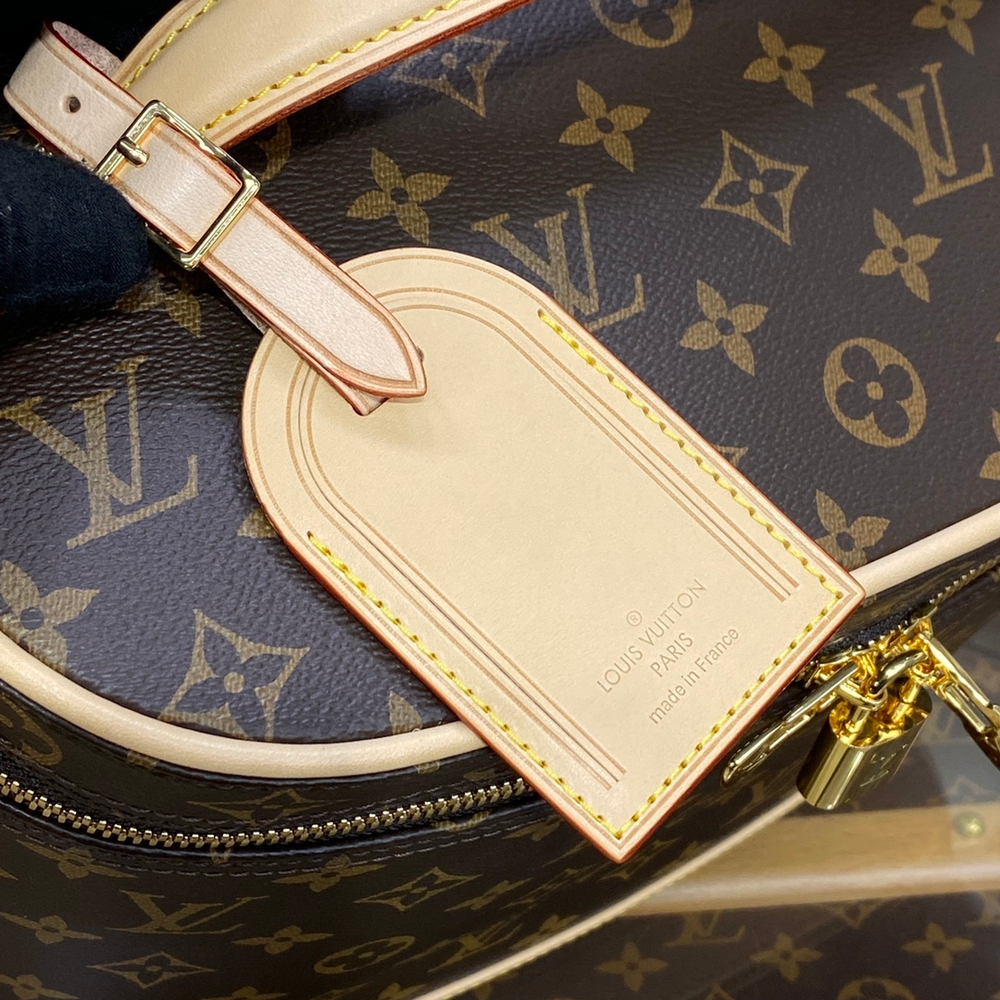 Louis Vuitton Nice Vanity Cosmetic Bag