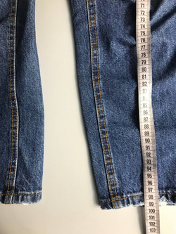 Джинсы BERSHKA модель MOM, маркировка 38, на 44 размер