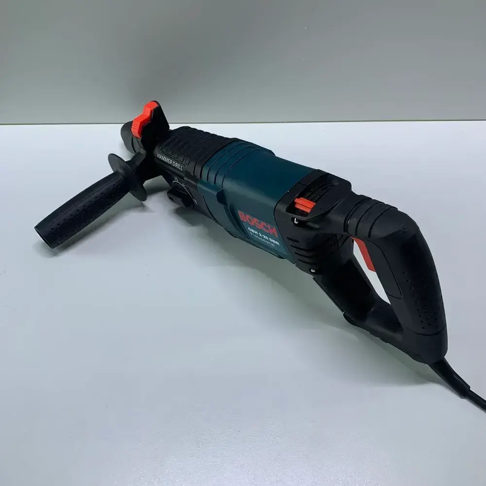 Bosch Перфоратор 800 Вт