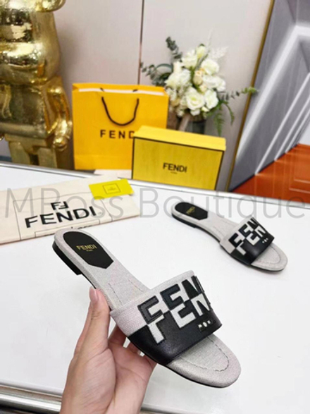 Шлепанцы Fendi Signature