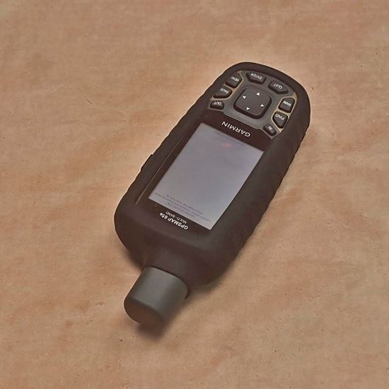 Чехол для Garmin GPSMAP 65/64/62 силикон (черный)