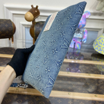 Louis Vuitton Pochette To-Go