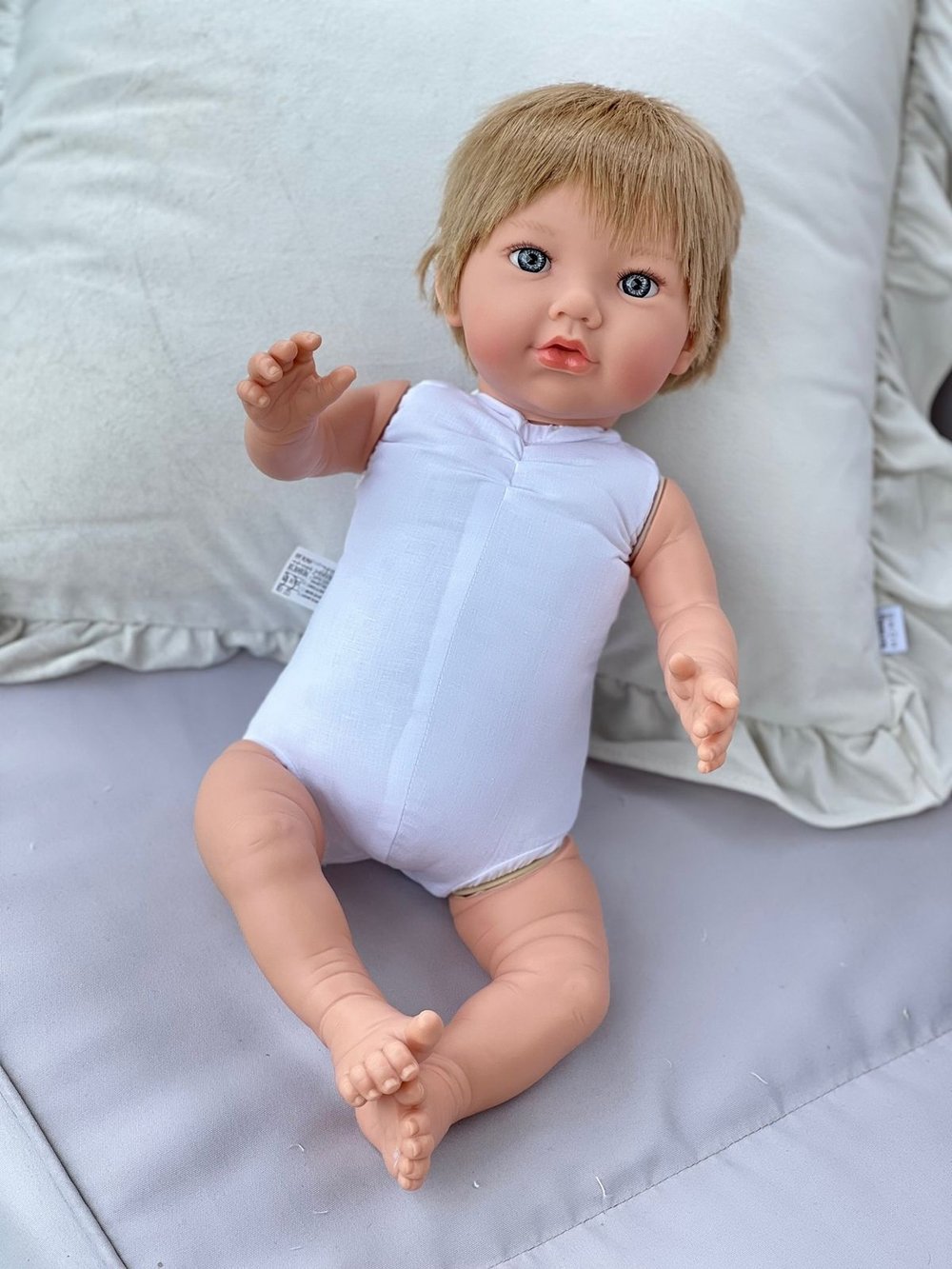 Кукла Marina and Pau 45cм Alina мягконабивная в пакете (M1160K)