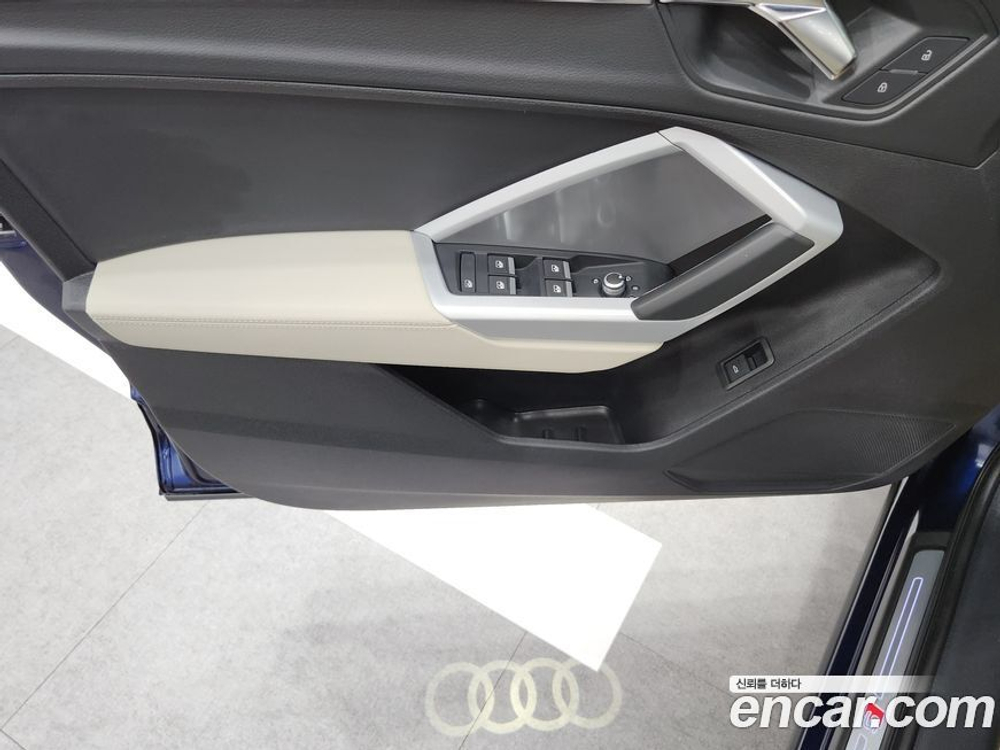Audi Q3 (F3) 35 TDI Premium (10.2022)