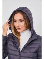 Куртка стеганая с капюшоном легкая