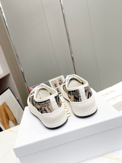 Christian Dior Walk'n'Dior Sneaker