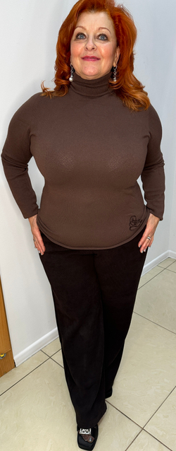 Австрийская бесшовная водолазка-джемпер в шоколадном цвете