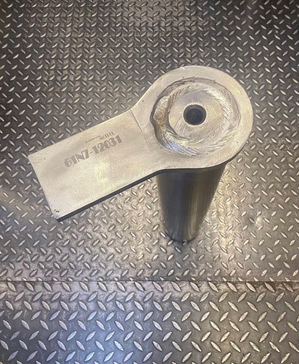 Палец 61N7-12031