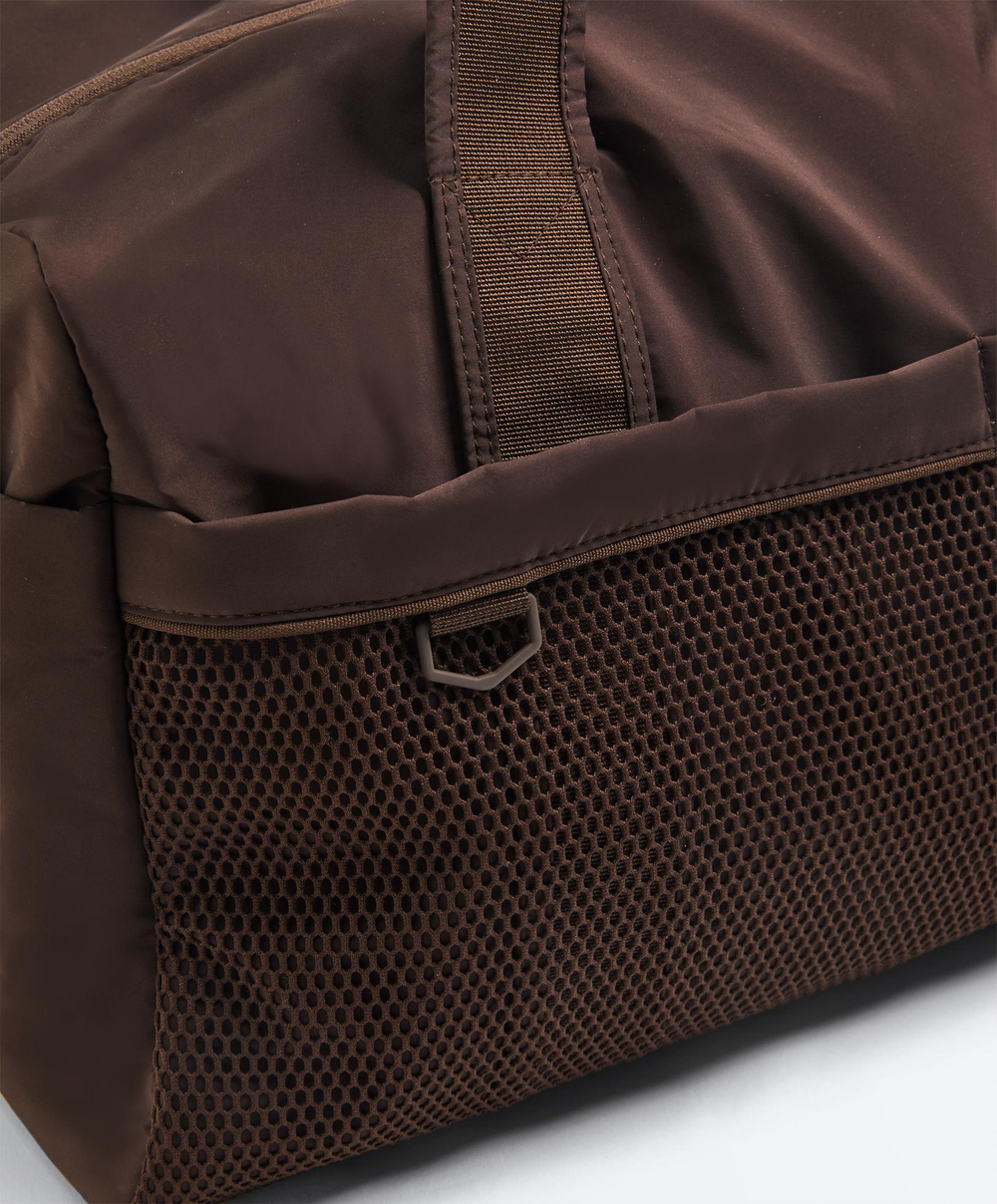 Oysho Техническая сумка с двумя отделениями, коричневый
