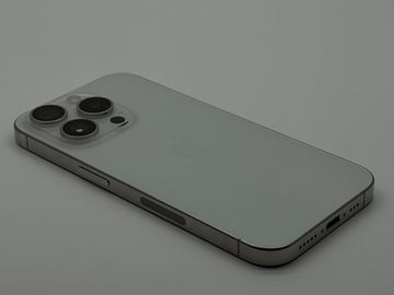 iPhone 15 Pro 512Gb White Titanium