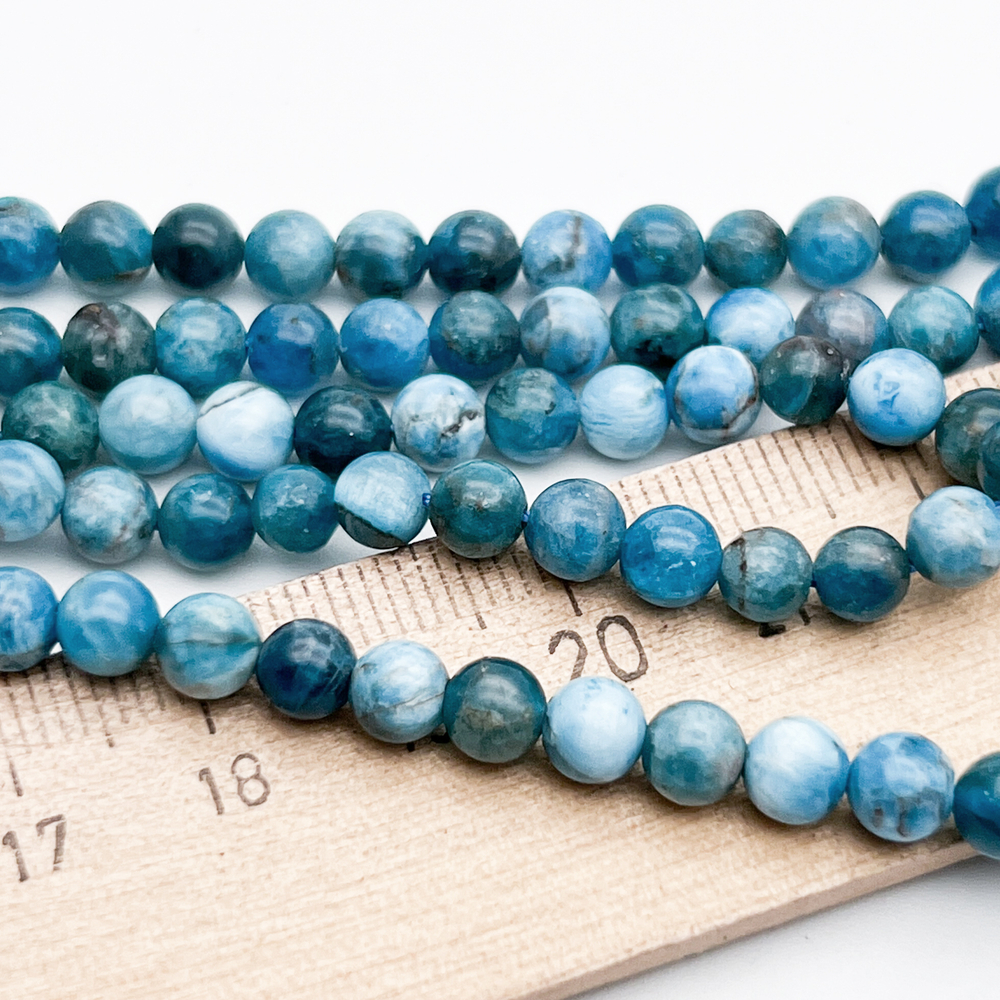 Апатит бусины, диаметр 5,1-5,3 мм, цена за отрезок 19 см (1/2 нити)