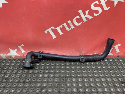 Горловина бачка омывателя 2018г