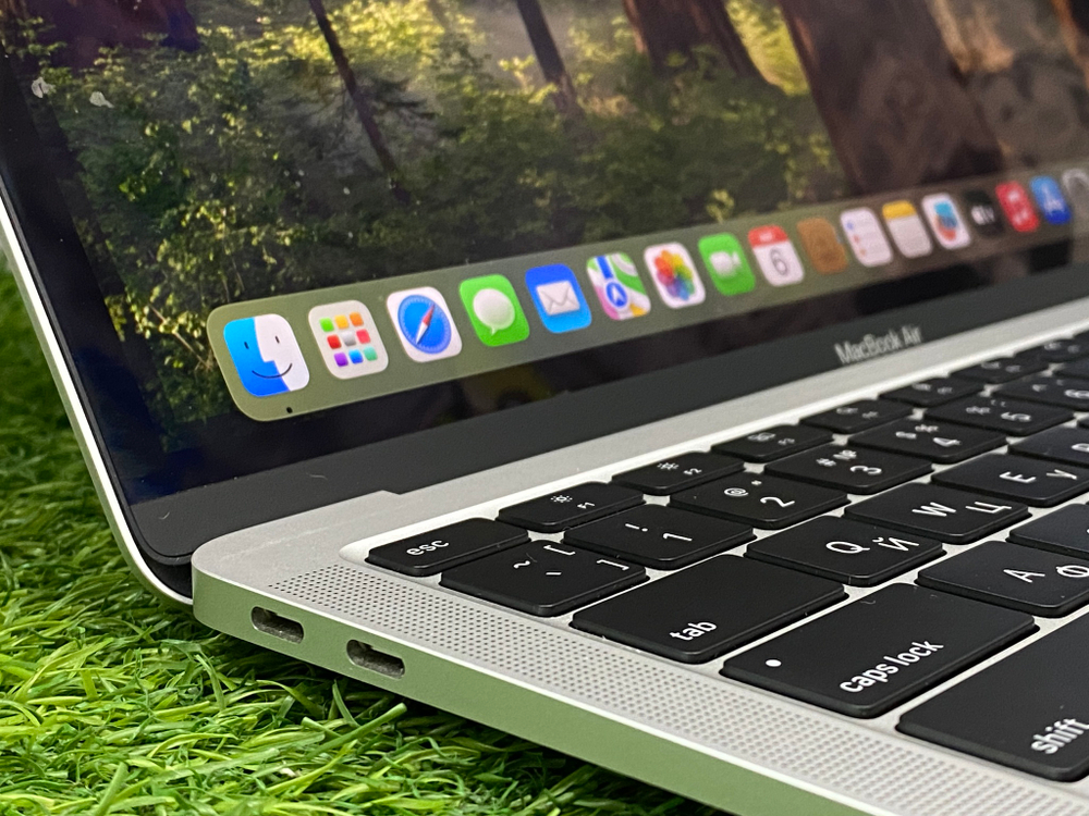 MacBook Air 13 2020 M1/8GB/256GB A2337