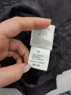 Платье Favori с баской 44 размер