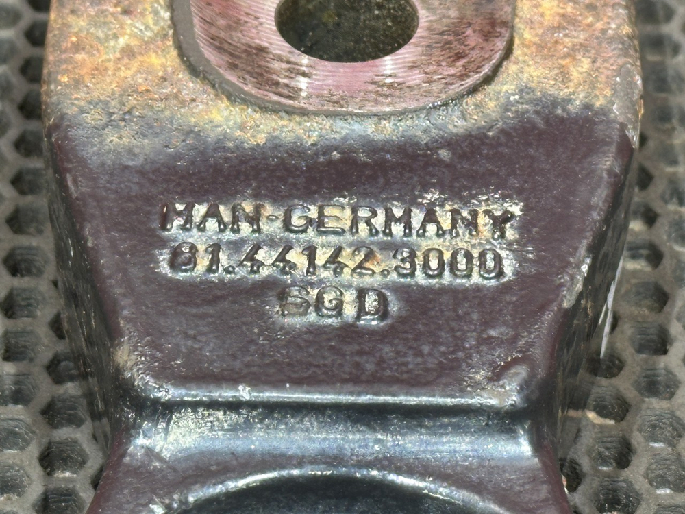 Кронштейн домкрата 2017г