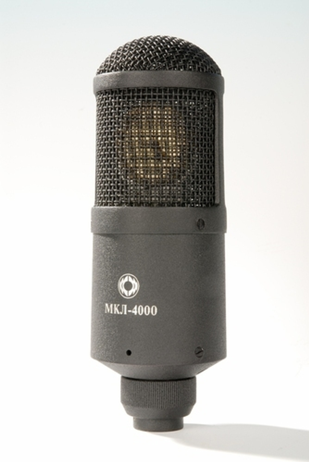Студийный микрофон Октава МКЛ-4000 (деревянный футляр)