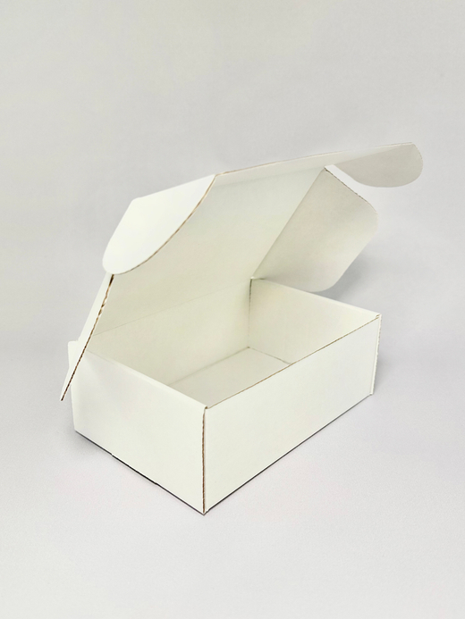 Коробка 16 х 11 х 6 см, белая