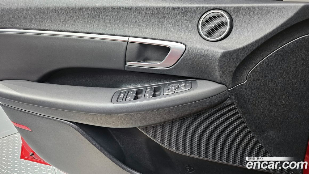 Hyundai Sonata (DN8) 2.0 (11.2019)