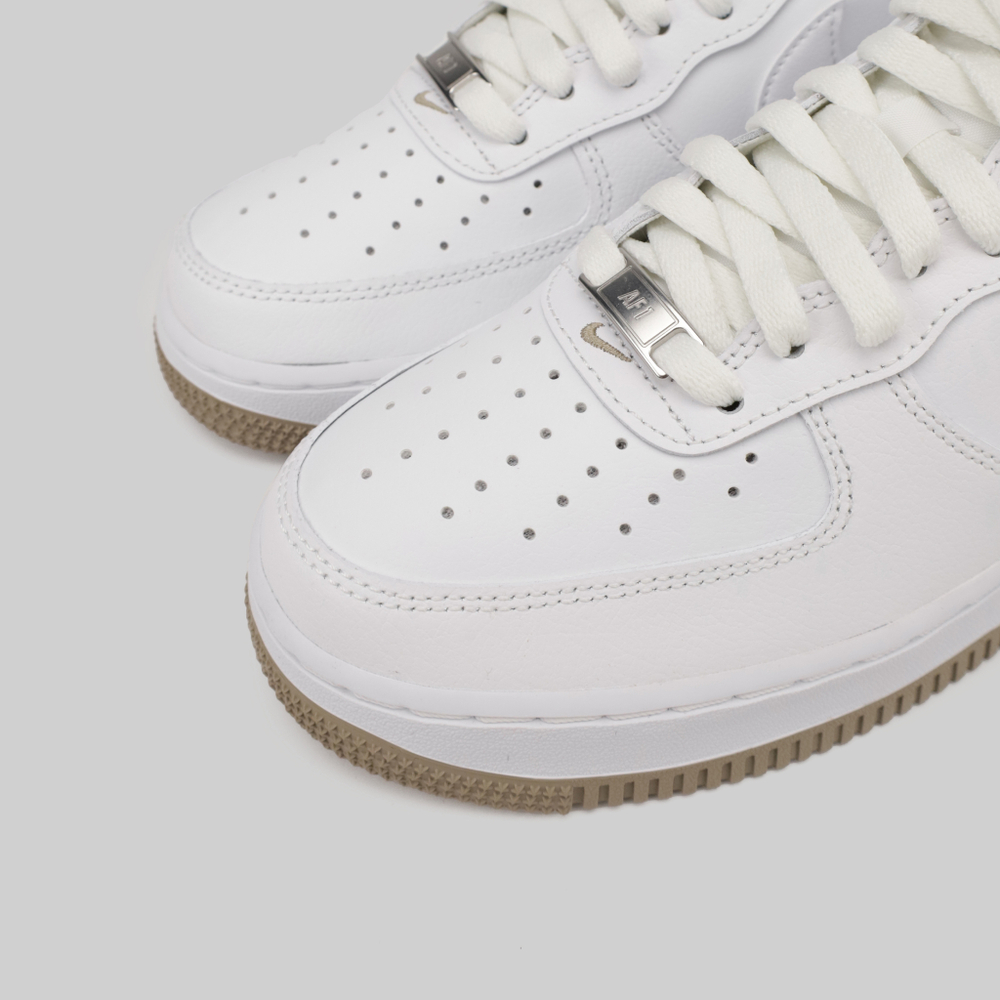 Кроссовки Nike Air Force 1 Low - купить в магазине Dice с бесплатной доставкой по России